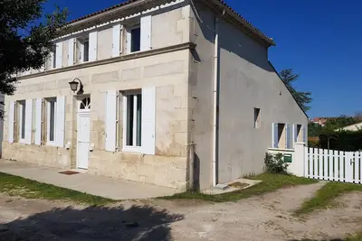 Image de Maison Bord de mer Les Mathes\/La Palmyre  a 5mn des plages   classée ****