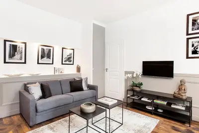 Image de LivinParis | Luxueux 2 Chambres Grand-Boulevard I