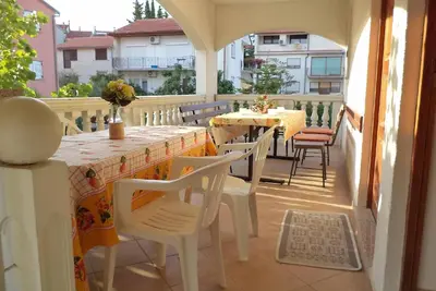 Image de Appartement de vacances Pula pour 4 - 5 personnes avec 2 chambres Ă coucher - Appartement de vacance