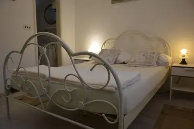 Image de Appartement de vacances Kuciste pour 2 personnes avec 1 chambre à coucher - Maison mitoyenne