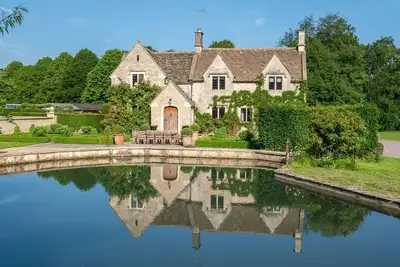 Image de Grindstone Mill - sleeps 12 guests in 6 bedrooms