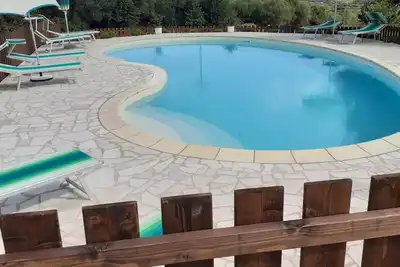 Image de Wisteria apartment with pool, solarium sea view