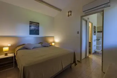 Image de Villa F2 *** for 2p with heated swimming pool 900m from Santa Giulia beach