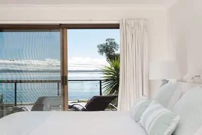 Image de Dutchie's Dream -  Glorious Views And Opposite Dutchies Beach