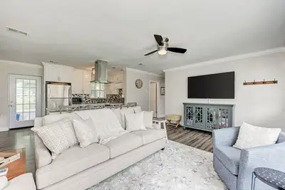 Image de Venice Gardens Getaway, Newly Remodeled