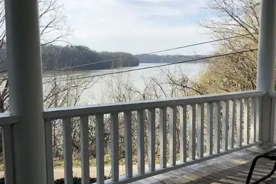 Image de Pitman Pointe Estate w\/ Lake View