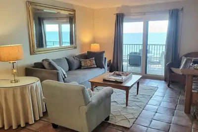 Image de 516 - Newly Updated Oceanfront 2 Bedroom