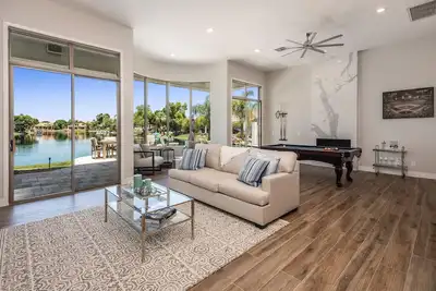 Image de Luxury 3 Bedroom Home in Gated Ocotillo Community with Heated Pool Included