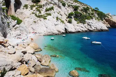 Image de Magnifique Villa Contemporaine Dans Les Calanques Avec Vue Mer