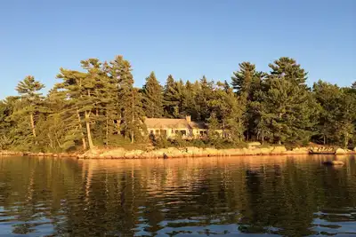 Image de 15 Acres of Ocean Front Privacy in the Middle of Everything Acadia