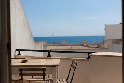 Image de Suite Vistamare within walking distance from the sea and downtown!