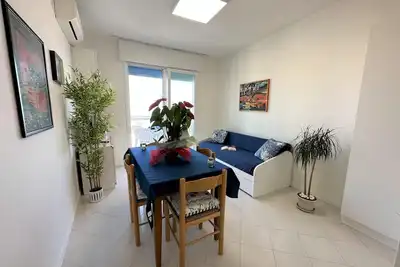 Image de Two-room apartment with splendid sea view