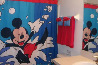 Image de Hi Speed Internet, Pool/Spa Ext/Decking, Gamesroom, Themed Bedrooms, Free Usa Calls