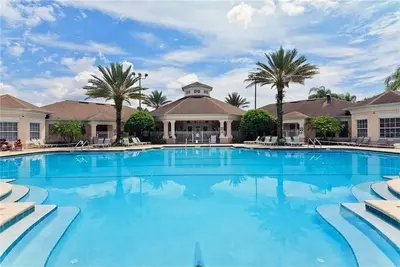 Image de 3br Orangebaum Condo w/Private Balcony, Pool & Resort Access Near Disney