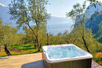 Image de Villa Vagne Sunset Lake View Patio
