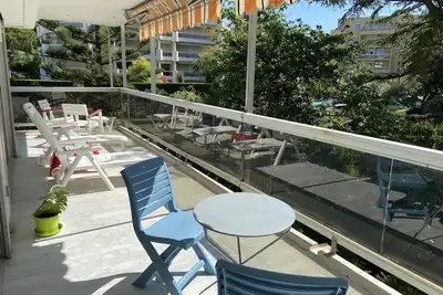 Image de Appartement standing 3 pièces, terrasse, piscine, proche plages, commerces, gare