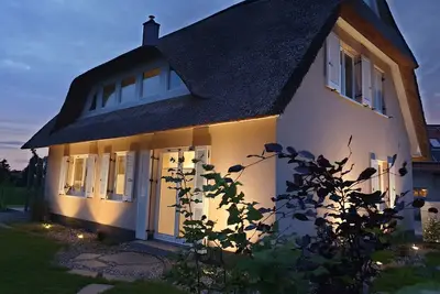 Image de Designer vacation home ★ Sauna ★ Whirlpool ★ Wmf kitchen ★ Beach ★ Go-kart