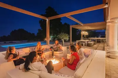 Image de Tiny Whale Lodge, a unique space for groups