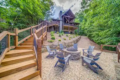 Image de Luxurious modern rustic house on Lake Blue Ridge - sleeps 14
