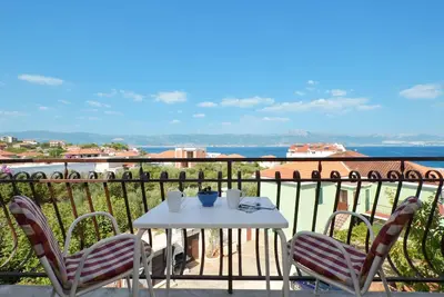 Image de Appartement de vacances Slatine pour 1 - 6 personnes avec 3 chambres à coucher - Maison de vacances