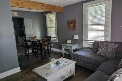 Image de Nautical Themed 1940s Home