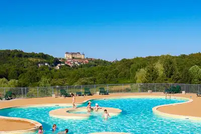 Image de Les Sources Confort, Spa, Piscine, Etang de pèche, aire de jeu, jacuzzi. . .