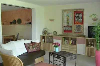 Image de geräumige Ferienwohnung mit Bergblick für 2 bis 4 Personen