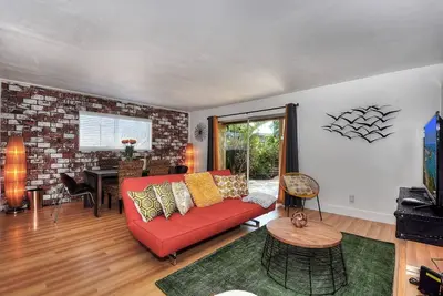 Image de Luxurious coastal condo with amazing backyard
