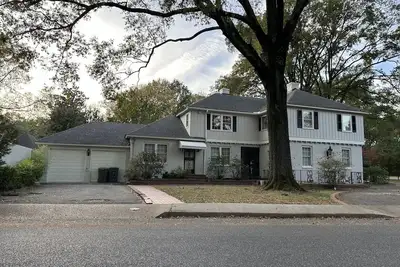 Image de Large Charming Midtown 4000 f², 5 Br, 8 beds, 3. 5 bath sleeps 14