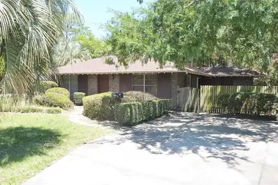 Image de Ariel West Duplex 2 bedrooms, 1 bathroom