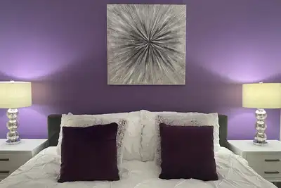 Image de Two Suite Gem 💎 King Beds 🔗Convention Center