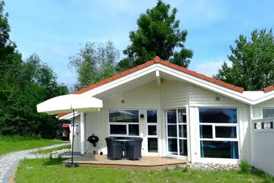 Image de Haus Poseidon - In a peaceful location, directly on the Salzhaff.