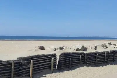 Image de Charmante maison à 100 mètres de la plage à pied