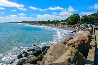 By  The Sea On Sackville - beachside in Fitzroy