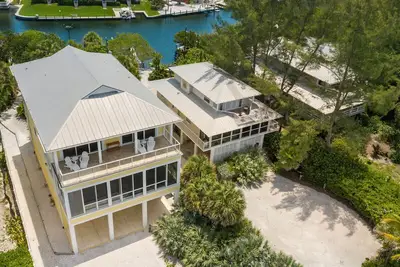 Image de Exclusive Private Residence on the Gulf of Mexico, a Premier Vacation Retreat