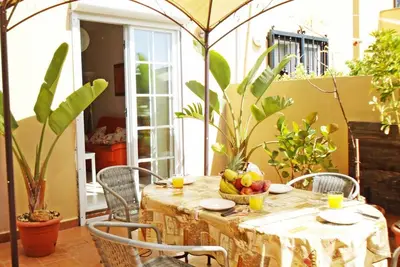 Casa Golfin - Your Colorful Vacation Retreat in Tenerife