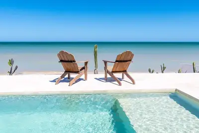 Image de “Your private beachfront oasis in Telchac, Mexico. ”