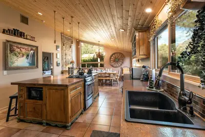 Image de Meadow Lark Trail 3bd 2ba W/ Jacuzzi in The best location