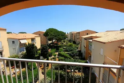 Image de Joli T2 cabine mezzanine proche plage Richelieu Cap d'Agde