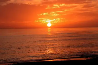 Image de Still available Jan 3-10 2026! Check out this 4th floor Siesta Key unit!