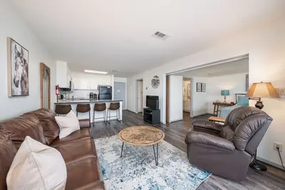 Image de Labor Day Special! South Shore 1 bdrm! Gameroom! Mini-Golf/2 Pools/Pickleball!