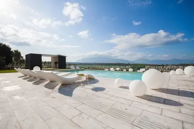 Image de White Luxury Villa with pool and Jacuzzi in the Sicilian Countryside