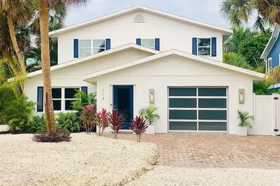 Image de Modern Beach House with excellent location