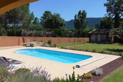 Image de Logement dans magnifique villa dans la Var