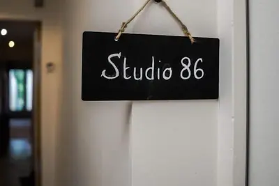 Image de BnB Epernay Studio 86 Votre Nid Douillet pour Deux à Épernay
