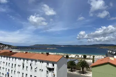 Image de Frontline beach apartment in Laxe