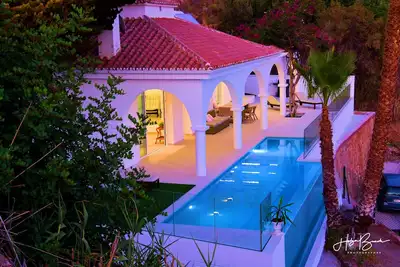 Image de Villa Bugenvilla near the sea with a wonderful view of the Mediterranean