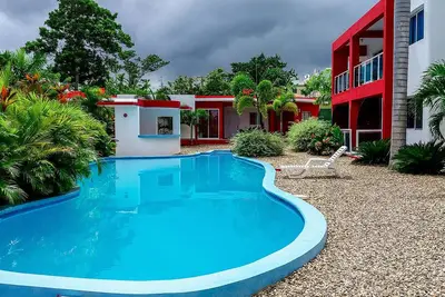 Image de 2bd\/1Bath guest-friendly villa near everything, Wi-Fi, pool, A\/C, Tv