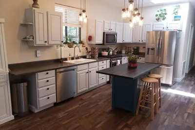 Image de Peaceful Place in the Pines! Come experience Williams/Grand Canyon & the West! \n