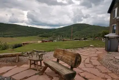 Image de Vega lake Retreat - a unique mountain escape with all four seasons!